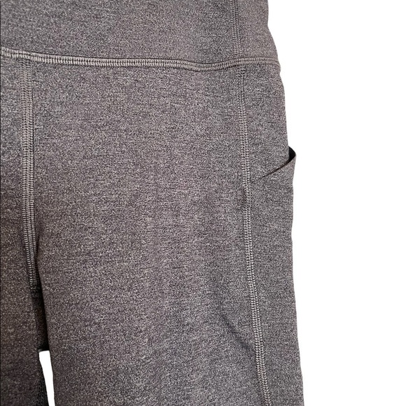 Lululemon Grey Pace Rival Crop Size 6 - Picture 3 of 9